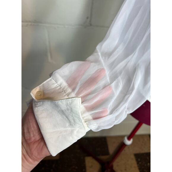 blouse button front sheer sleeves oversized collar - Picture 4 of 10